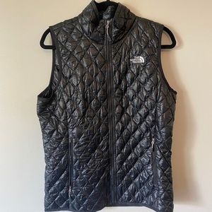 EUC North Face Thermoball Vest - M